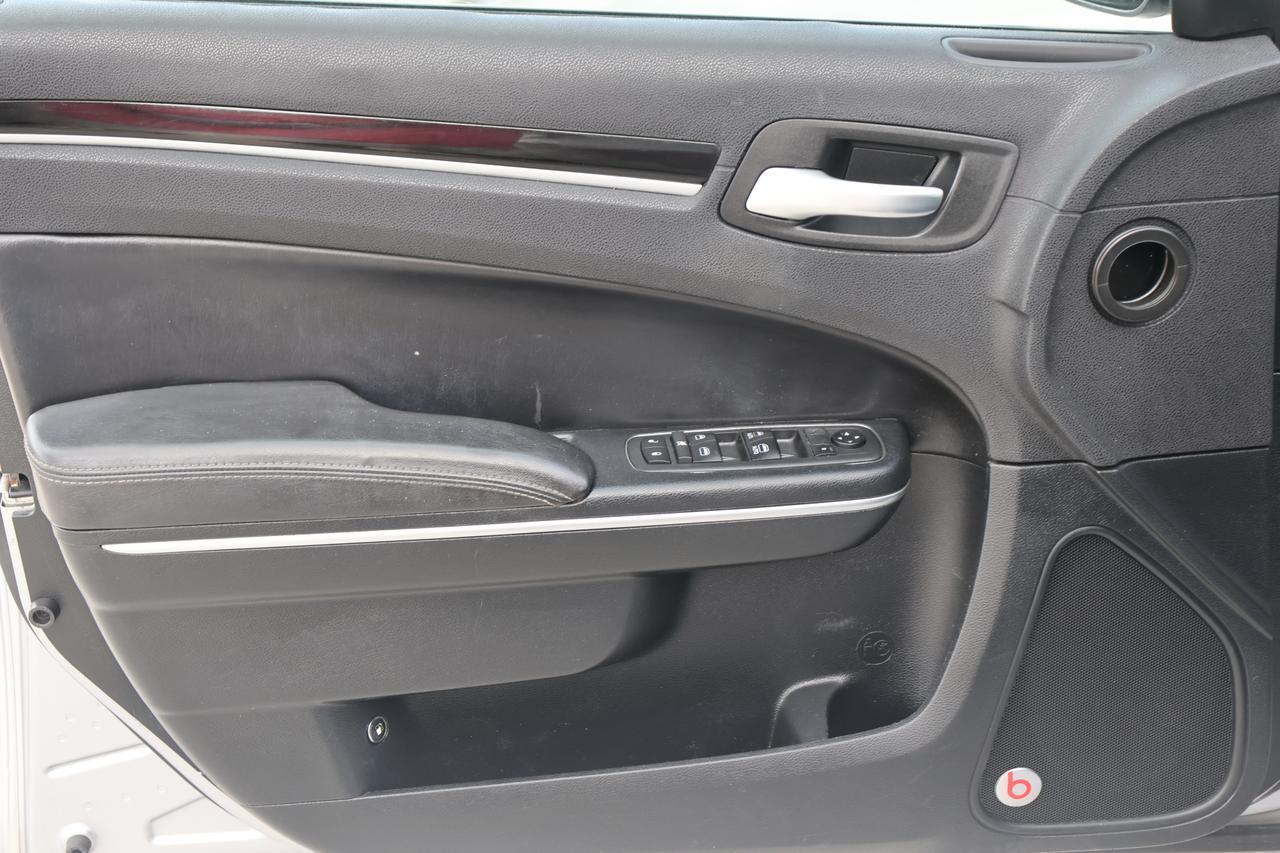 2018 CHRYSLER 300 S Houston TX