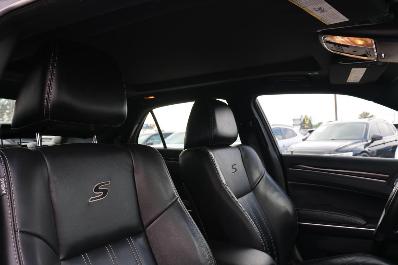 2018 CHRYSLER 300 S Houston TX