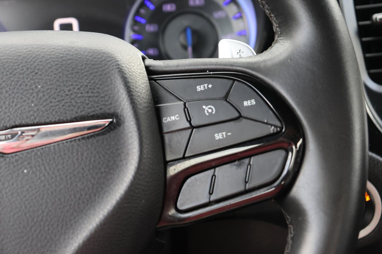 2018 CHRYSLER 300 S Houston TX