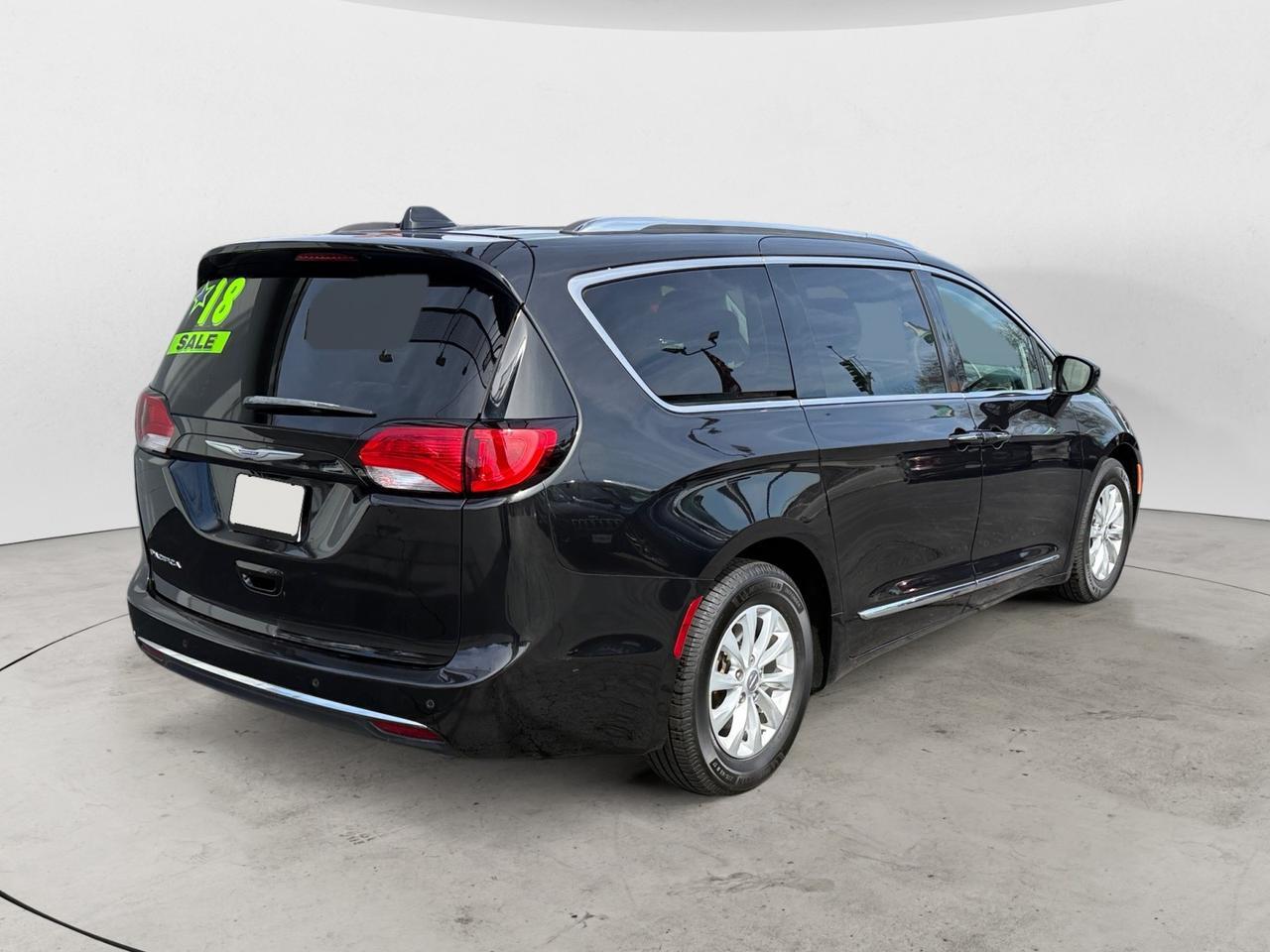 2018 CHRYSLER PACIFICA TOURING L Touring L Kansas City MO
