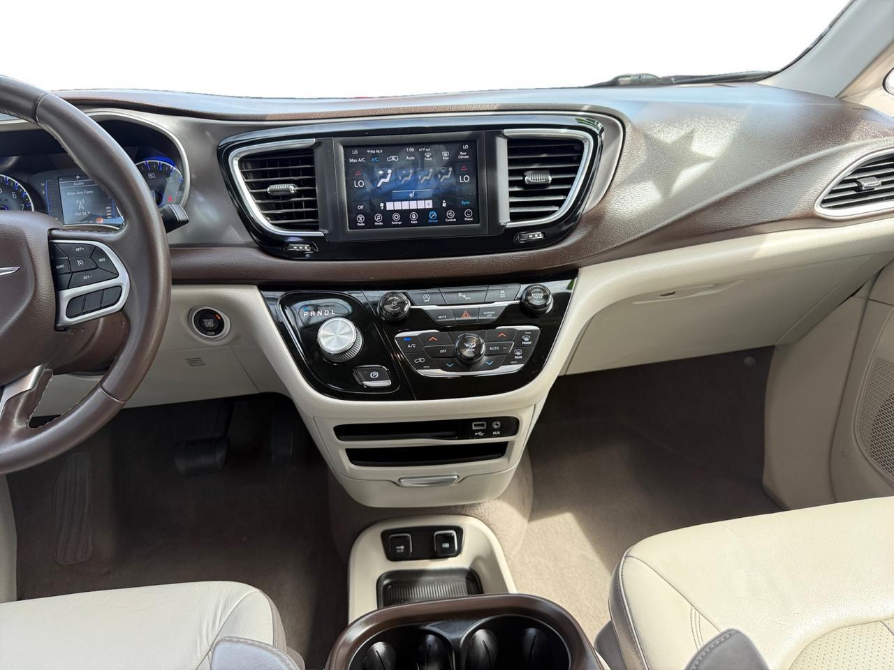 2018 CHRYSLER PACIFICA TOURING L Touring L Kansas City MO