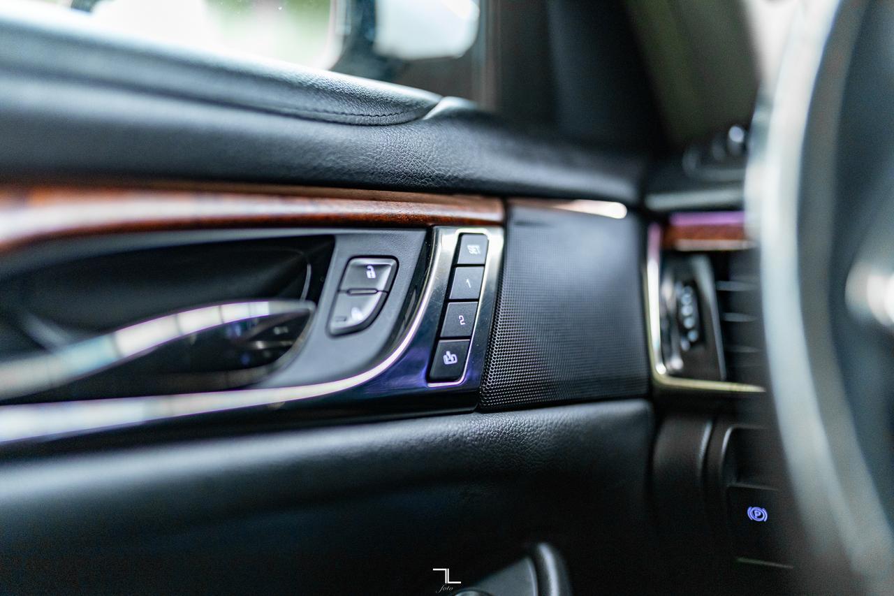 2018 Cadillac CTS AWD Luxury Leather Roof Nav BCam Red Deer AB