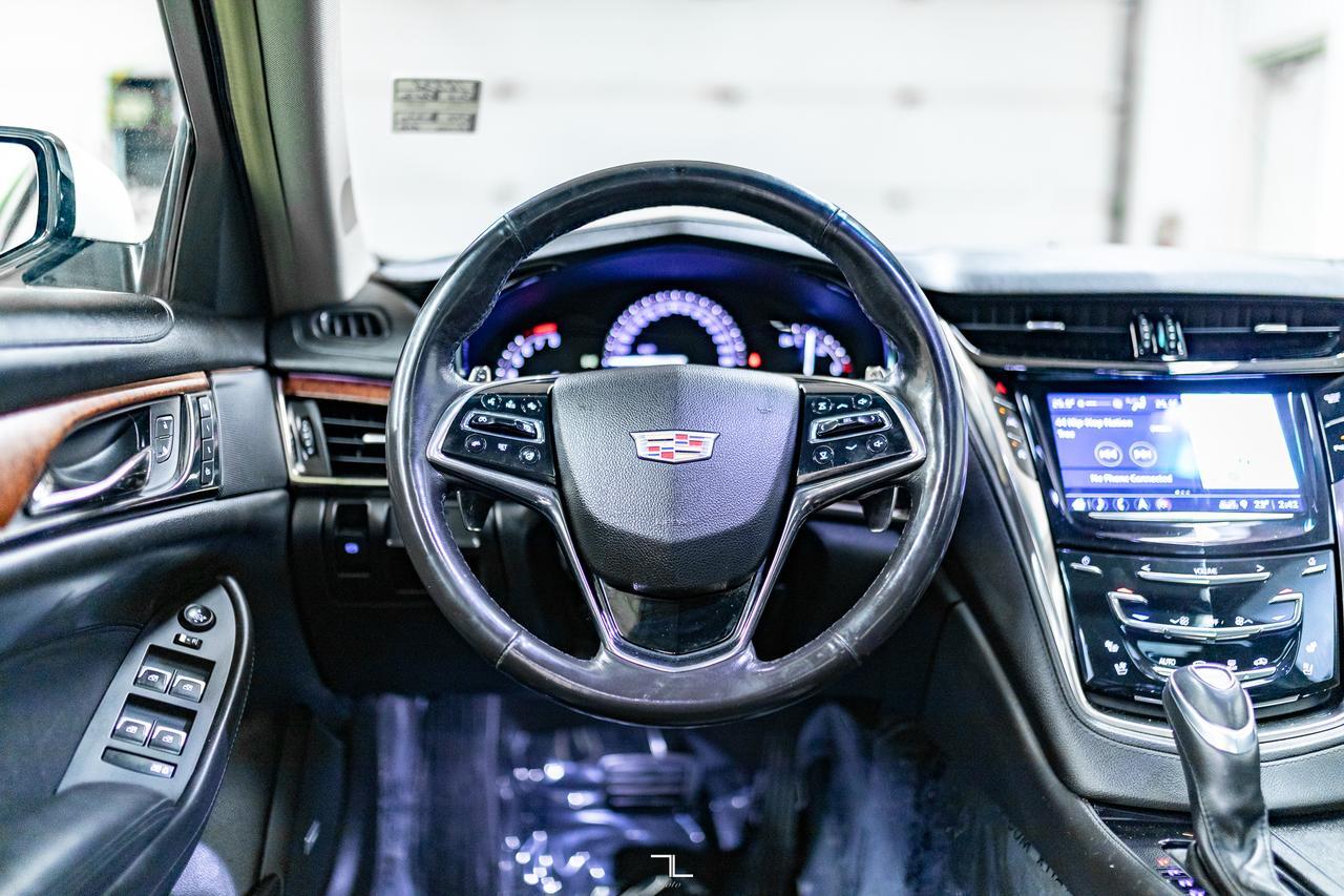 2018 Cadillac CTS AWD Luxury Leather Roof Nav BCam Red Deer AB