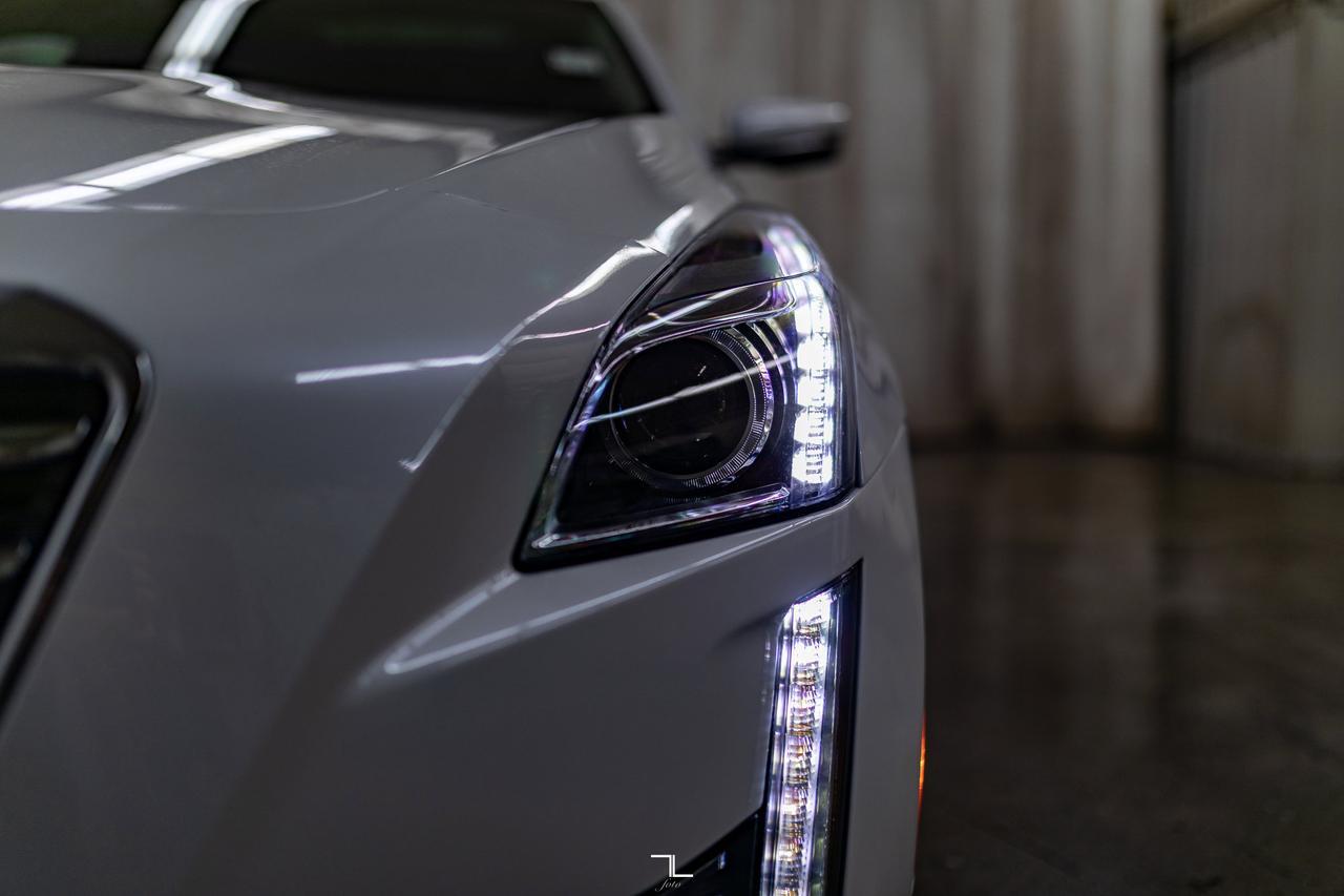 2018 Cadillac CTS AWD Luxury Leather Roof Nav BCam Red Deer AB