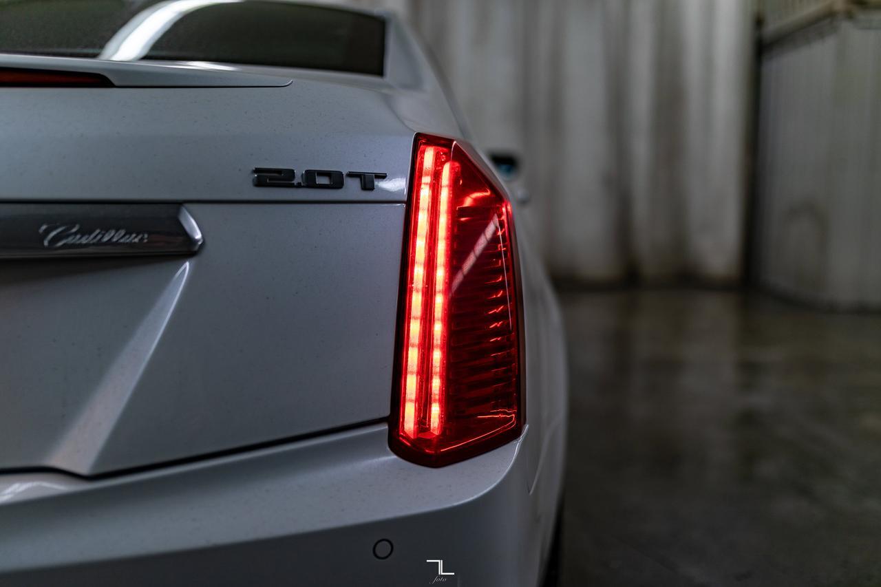 2018 Cadillac CTS AWD Luxury Leather Roof Nav BCam Red Deer AB