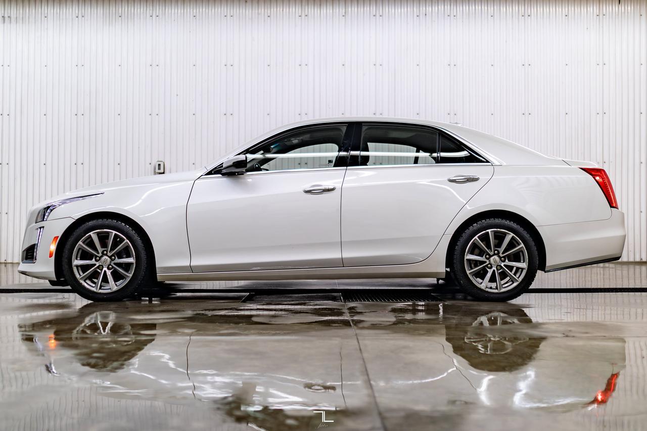 2018 Cadillac CTS AWD Luxury Leather Roof Nav BCam Red Deer AB