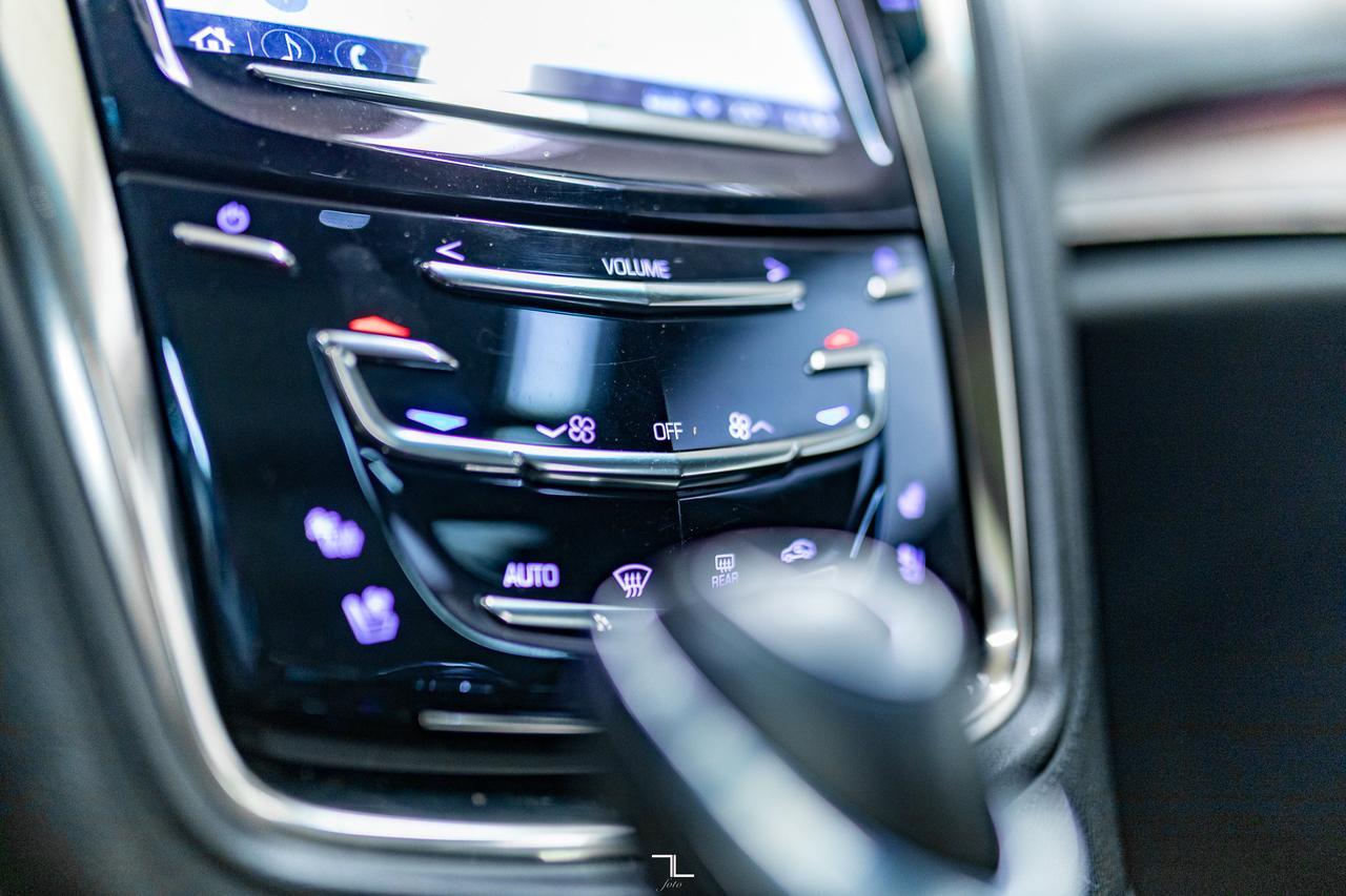 2018 Cadillac CTS AWD Luxury Leather Roof Nav BCam Red Deer AB