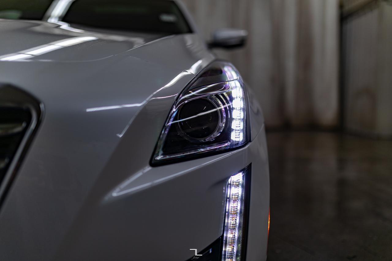 2018 Cadillac CTS AWD Luxury Leather Roof Nav BCam Red Deer AB