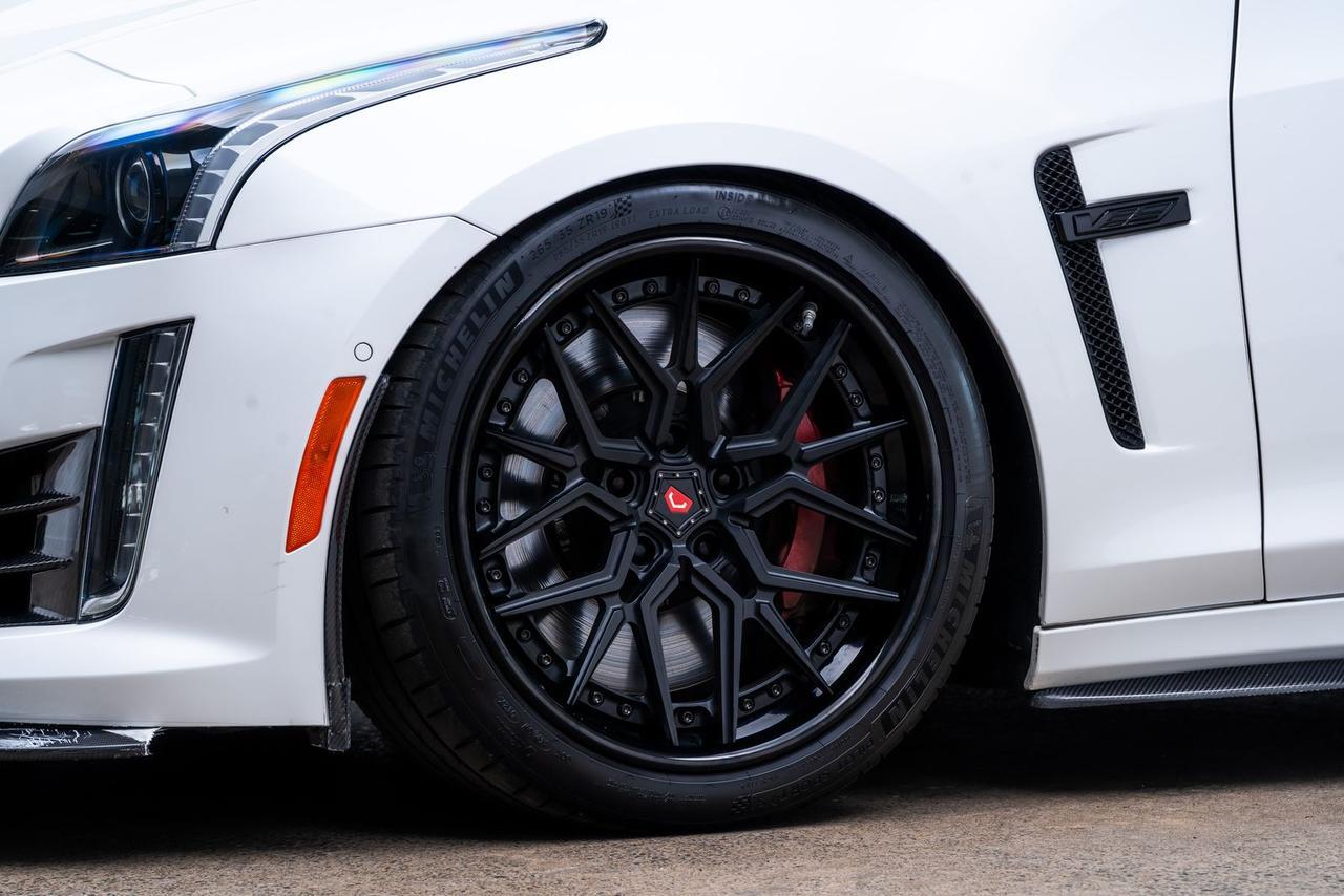 2018 Cadillac CTS-V Base Carbon Fiber Package Luxury Package Portland OR