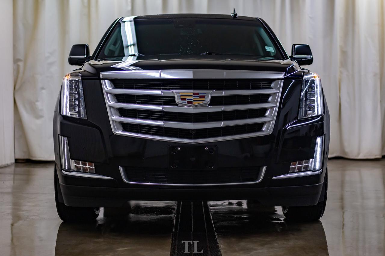 2018 Cadillac Escalade AWD Luxury Leather Roof Nav BCam Red Deer AB