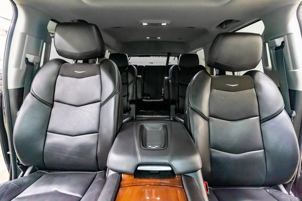 2018 Cadillac Escalade AWD Luxury Leather Roof Nav BCam Red Deer AB