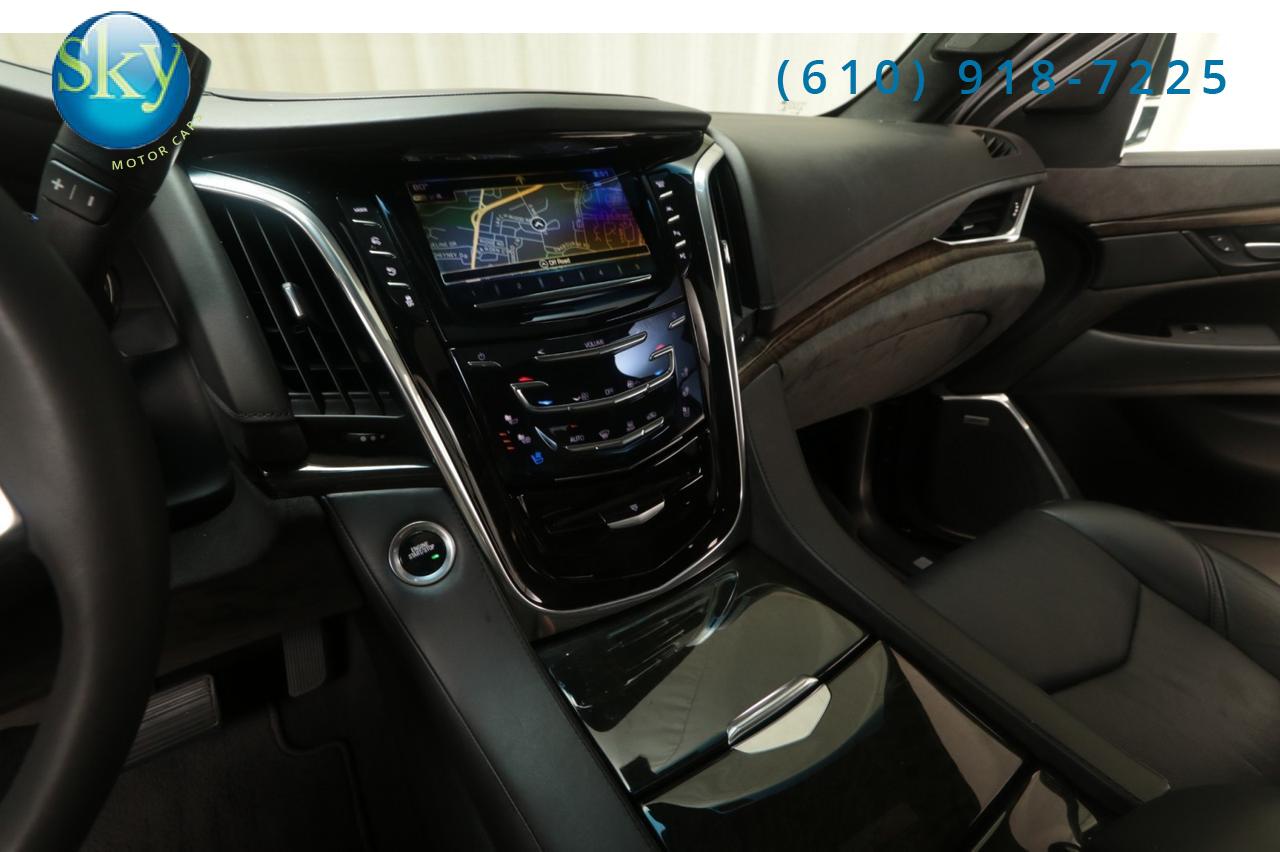2018 Cadillac Escalade ESV 4WD Platinum 7-PASSENGER West Chester PA