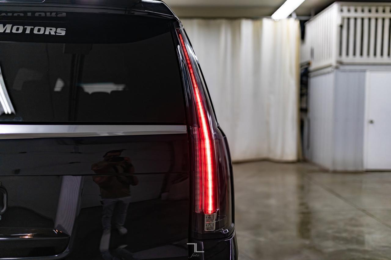 2018 Cadillac Escalade ESV AWD Luxury Edition Leather Nav BCam Red Deer AB