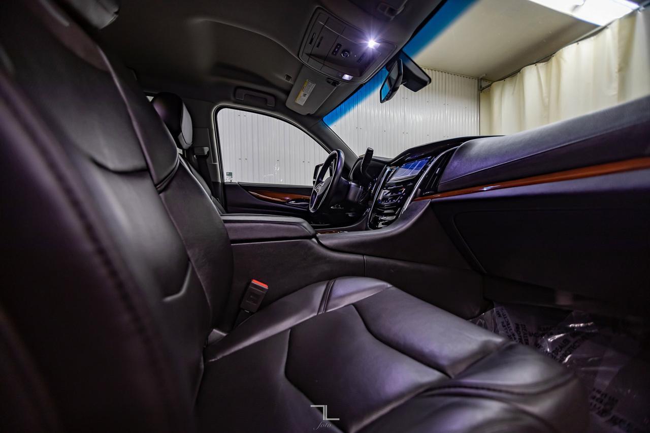 2018 Cadillac Escalade ESV AWD Luxury Edition Leather Nav BCam Red Deer AB