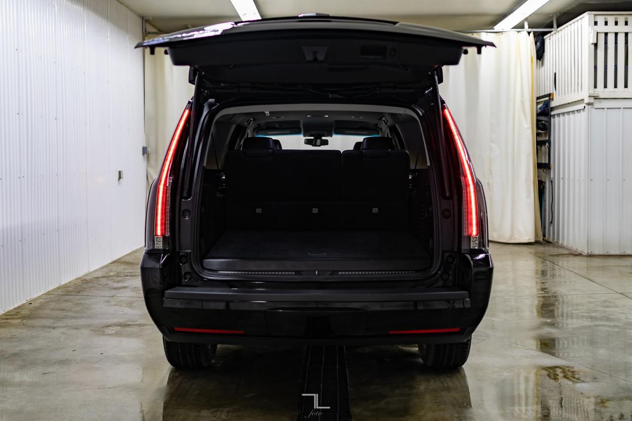 2018 Cadillac Escalade ESV AWD Luxury Edition Leather Nav BCam Red Deer AB