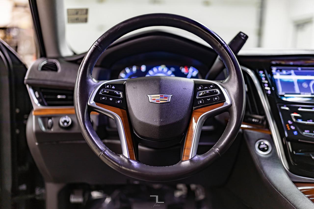 2018 Cadillac Escalade ESV AWD Luxury Edition Leather Nav BCam Red Deer AB