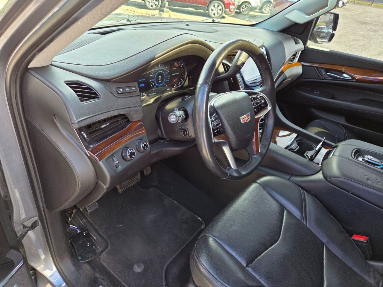 2018 Cadillac Escalade ESV Luxury Charlton MA