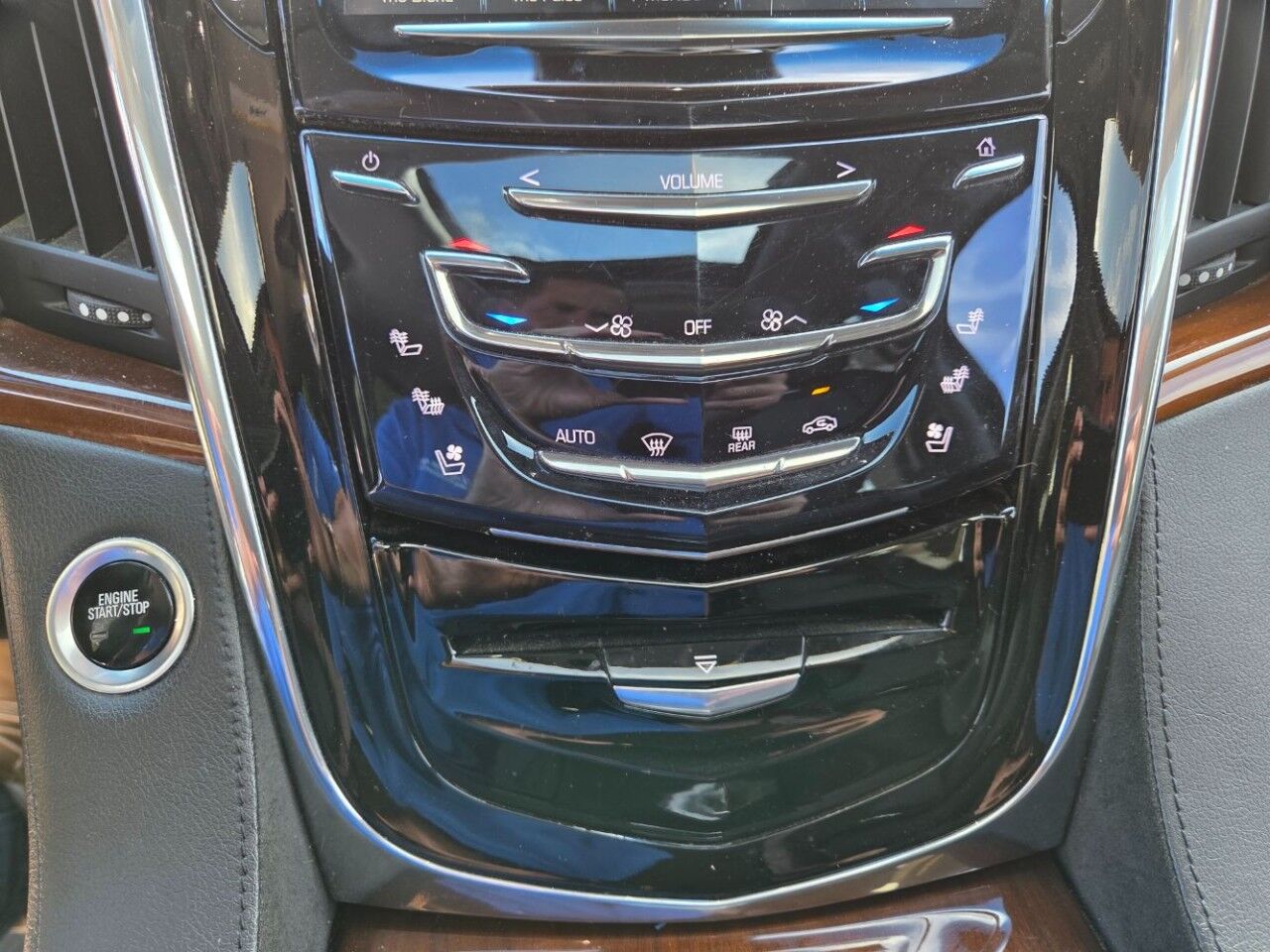 2018 Cadillac Escalade ESV Luxury Charlton MA