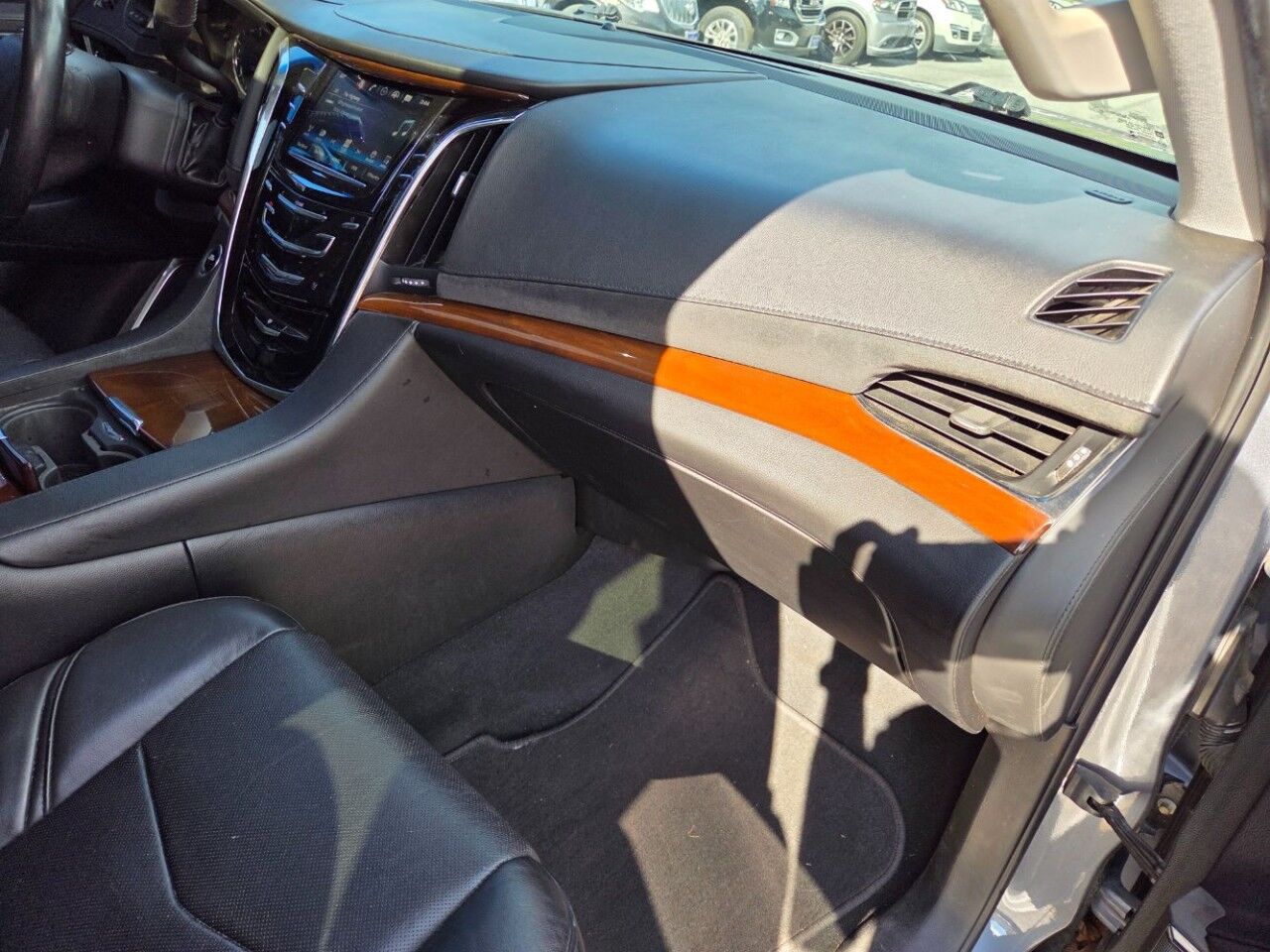 2018 Cadillac Escalade ESV Luxury Charlton MA