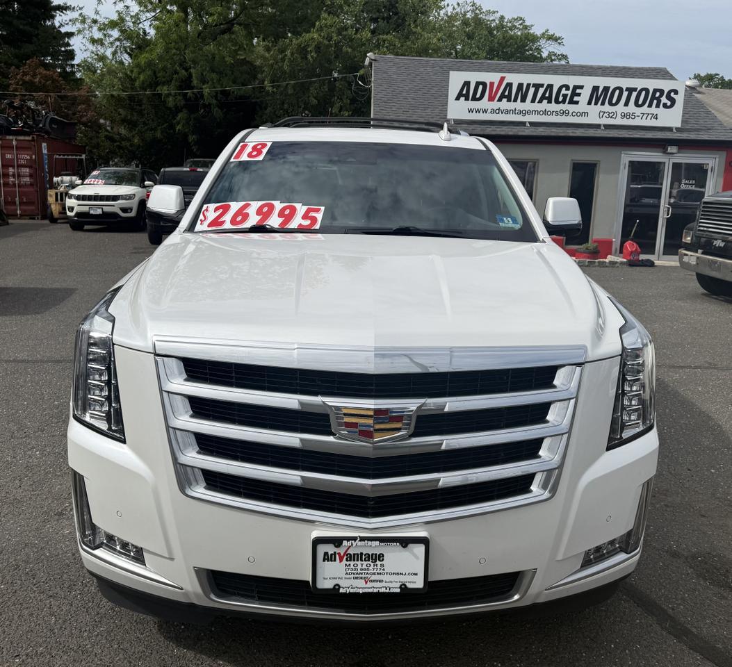 2018 Cadillac Escalade ESV Luxury