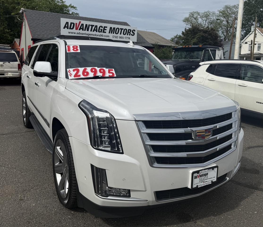 2018 Cadillac Escalade ESV Luxury