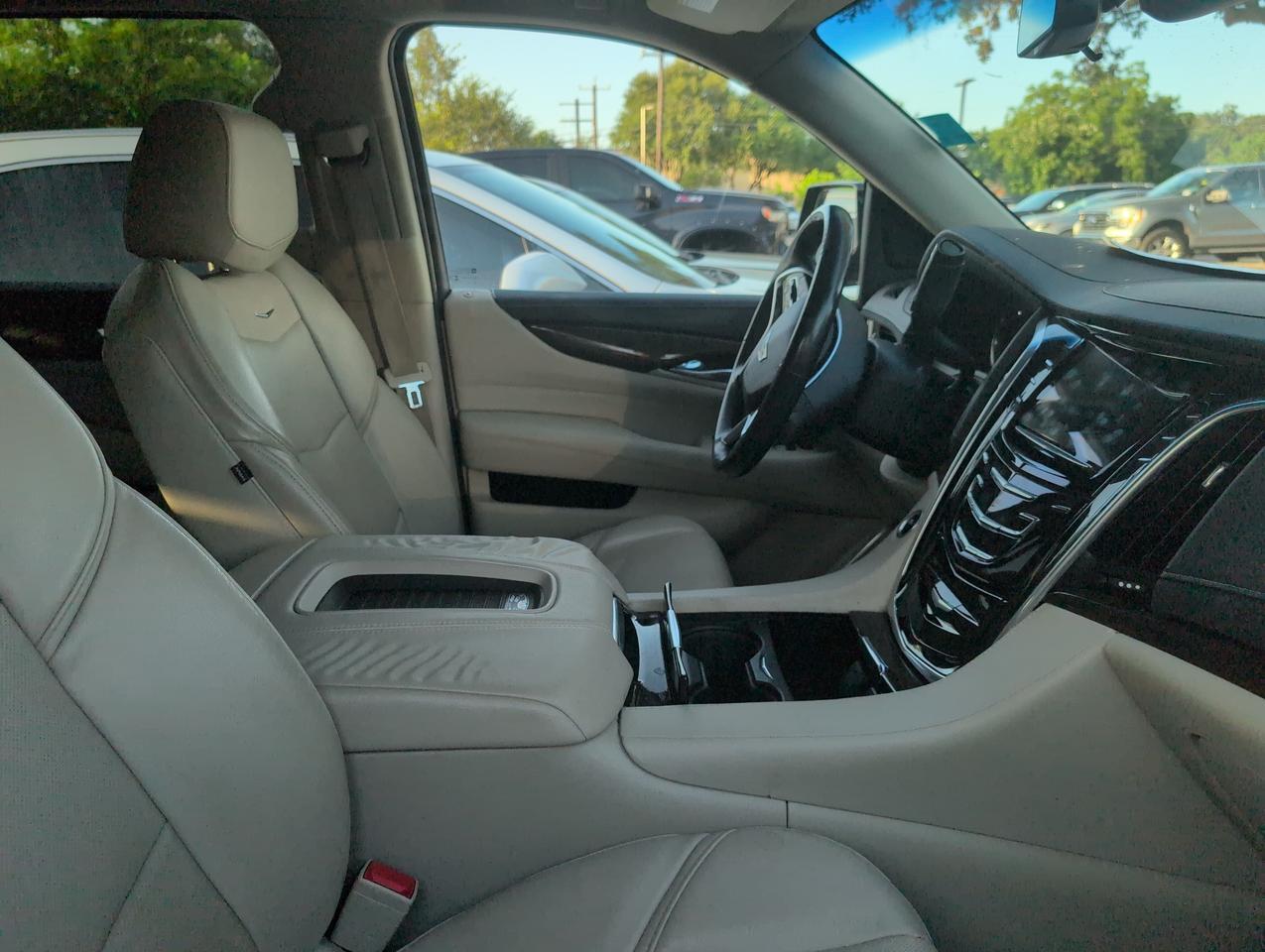 2018 Cadillac Escalade ESV Luxury San Antonio TX