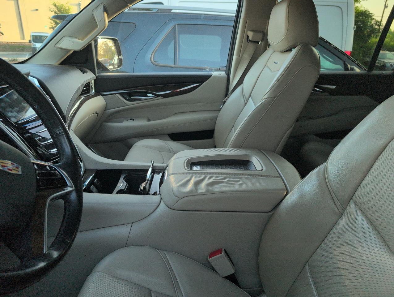 2018 Cadillac Escalade ESV Luxury San Antonio TX