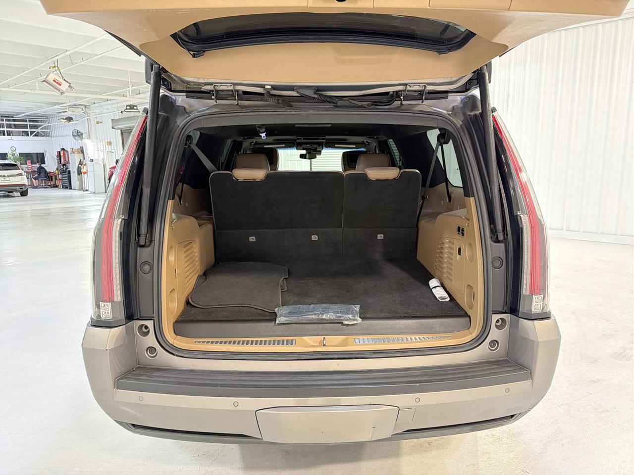 2018 Cadillac Escalade ESV Platinum San Antonio TX