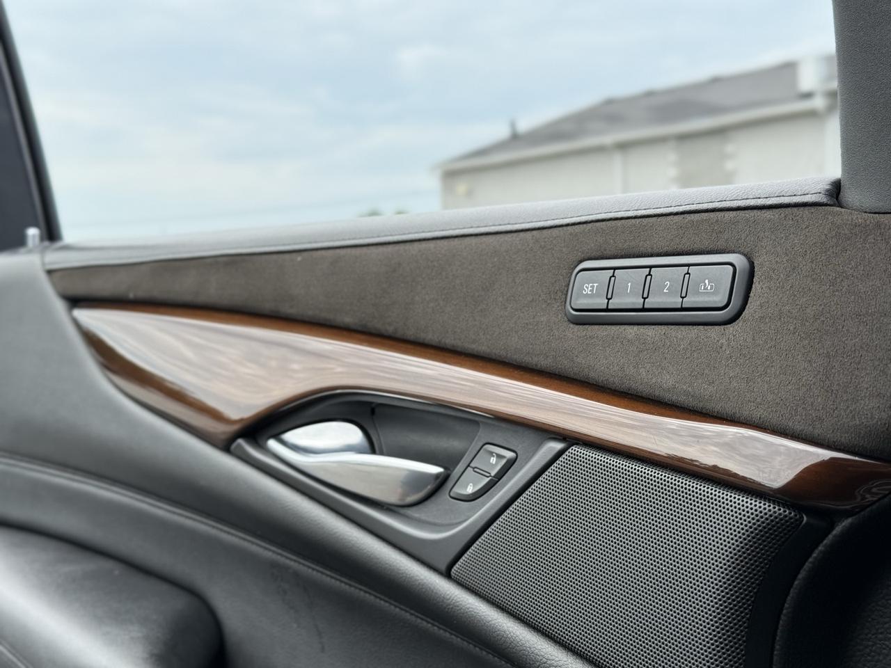 2018 Cadillac Escalade ESV Premium Crestwood KY