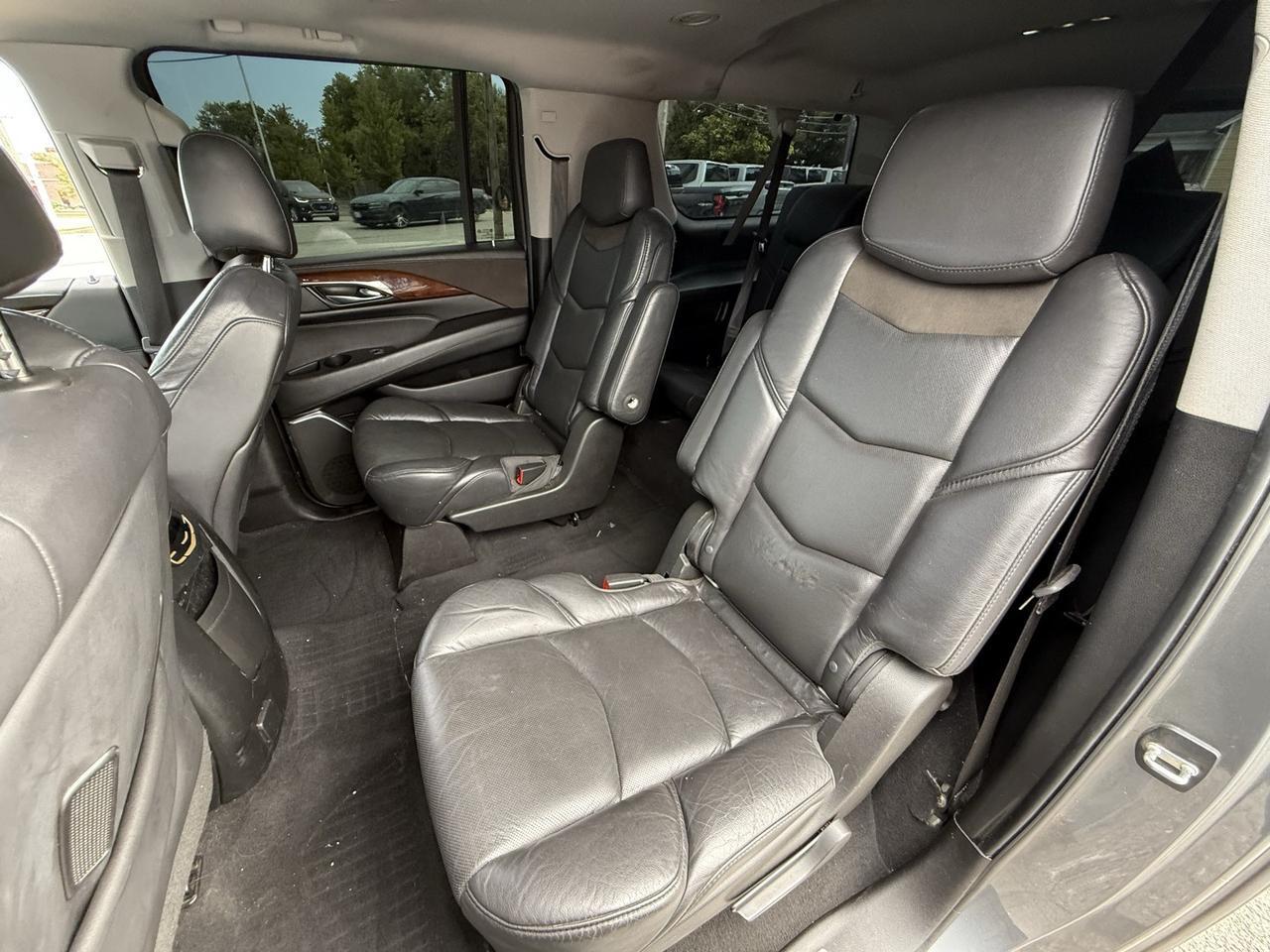 2018 Cadillac Escalade ESV Premium Crestwood KY