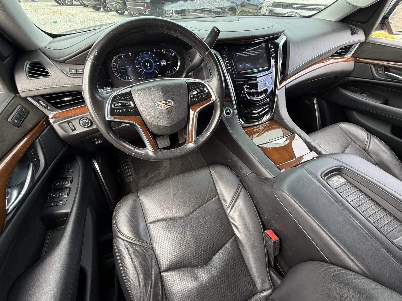 2018 Cadillac Escalade ESV Premium Crestwood KY