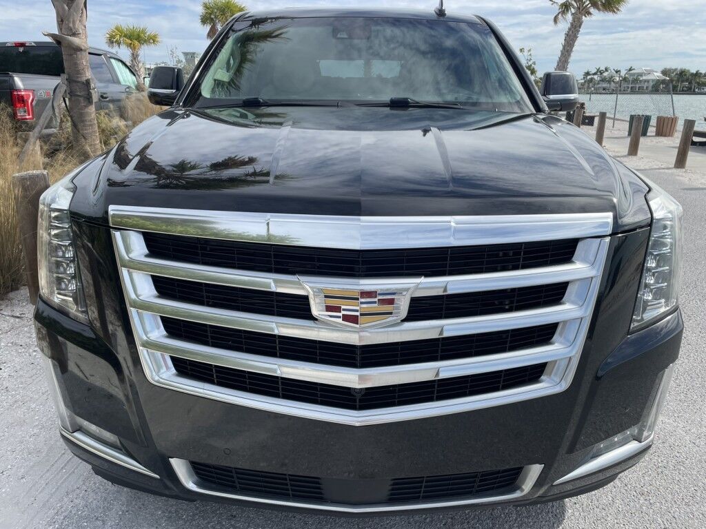 2018 Cadillac Escalade ESV Premium Luxury~CLEAN CARFAX~4X4~ADAPTIVE CRUISE CONTROL~BLIND SPOT WARNING~CHROME ROOF RACK~DRIVER ASSISTANCE PACKAGE~HEATED SEATS~KEYLESS ENTRY~LUXURY PACKAGE~REMOTE ENGINE START~RUNNING BOARDS~TRAILER HITCH Sarasota FL