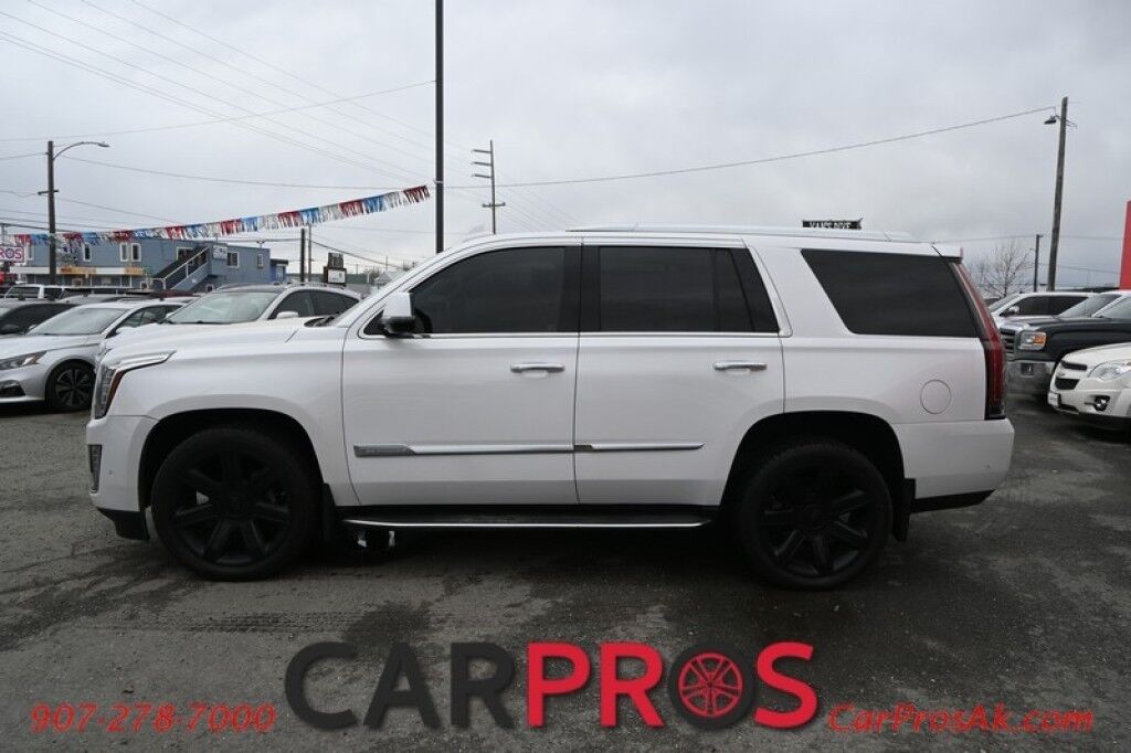2018 Cadillac Escalade Luxury - 4X4 - Auto Start - Front & Rear Heated Leather Seats - Heated Steering - Sunroof - Navigation - Bose Speakers - Bluetooth - 360 Camera - Lane Departure & Blind Spot Alert - HUD - Power 3rd Row - Seats 7 - Keyless Entry & Start - Tow Pkg