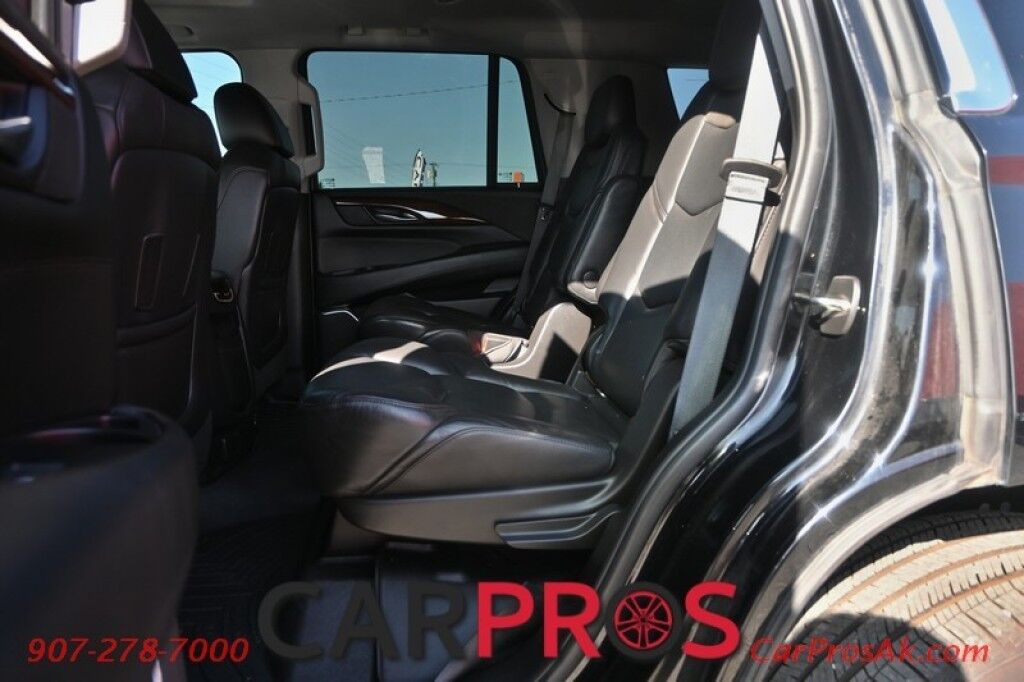 2018 Cadillac Escalade Luxury - 6.2L V8 - 4X4 - Heated & Cooled Leather Seats - 2nd Row Anchorage AK