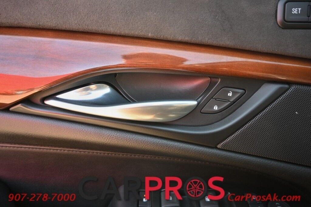2018 Cadillac Escalade Luxury - 6.2L V8 - 4X4 - Heated & Cooled Leather Seats - 2nd Row Anchorage AK