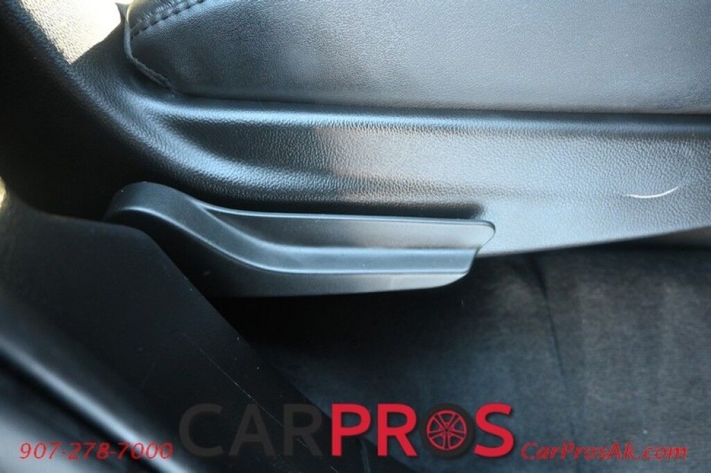 2018 Cadillac Escalade Luxury - 6.2L V8 - 4X4 - Heated & Cooled Leather Seats - 2nd Row Heated Seats - Heated Steering Wheel - 3rd Row - Seats 7 - Remote Start - Bose Sound System - HUD - NAV - Bluetooth - 360 Backup Camera - Sunroof - Tow Pkg Anchorage AK