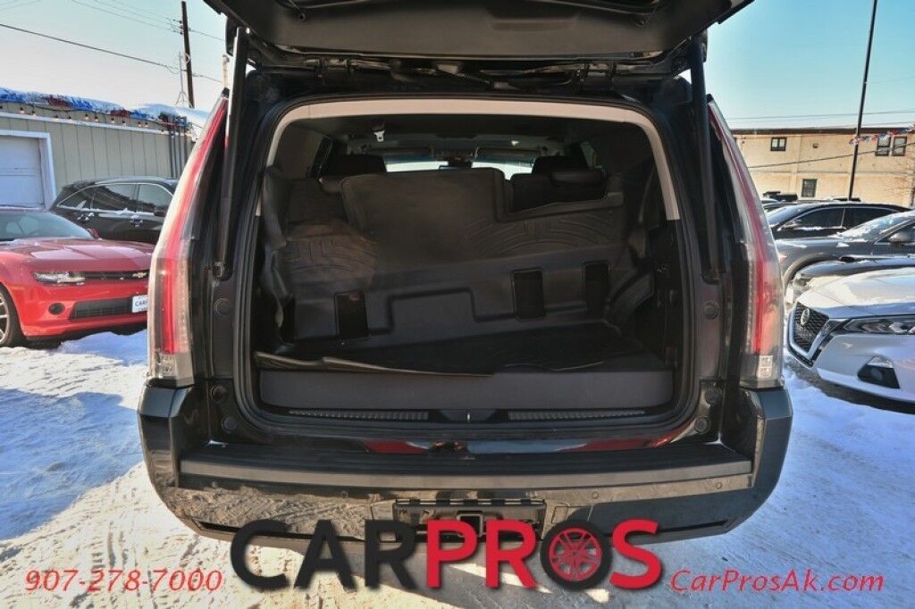 2018 Cadillac Escalade Luxury - 6.2L V8 - 4X4 - Heated & Cooled Leather Seats - 2nd Row Heated Seats - Heated Steering Wheel - 3rd Row - Seats 7 - Remote Start - Bose Sound System - HUD - NAV - Bluetooth - 360 Backup Camera - Sunroof - Tow Pkg Anchorage AK