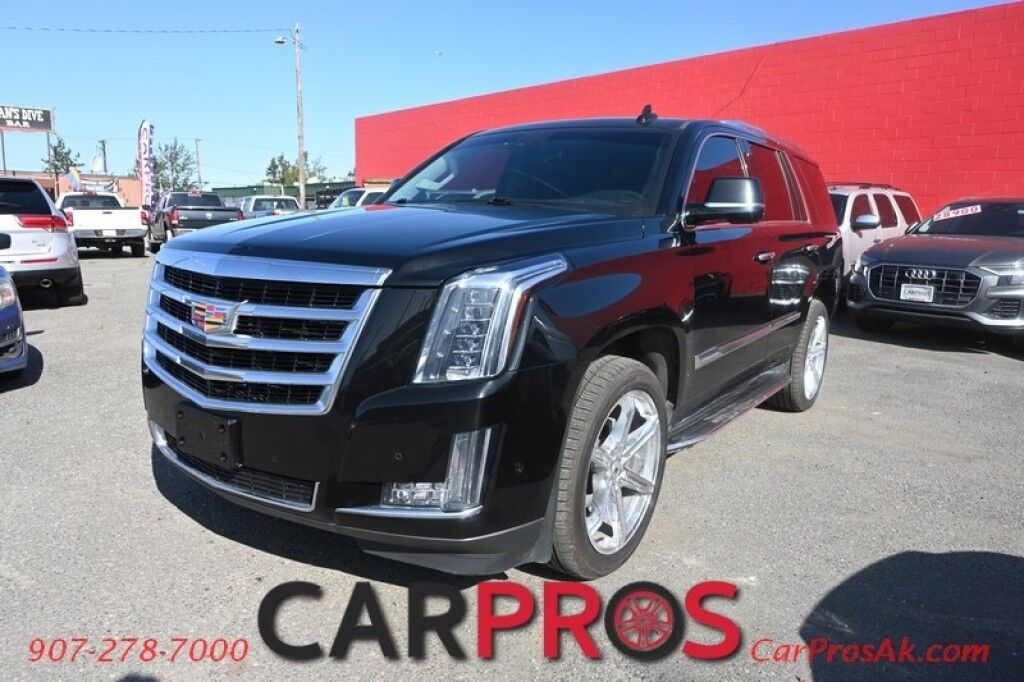 2018 Cadillac Escalade Luxury - 6.2L V8 - 4X4 - Heated & Cooled Leather Seats - 2nd Row Heated Seats - Heated Steering Wheel - 3rd Row - Seats 7 - Remote Start - Bose Sound System - HUD - NAV - Bluetooth - 360 Backup Camera - Sunroof - Tow Pkg Anchorage AK