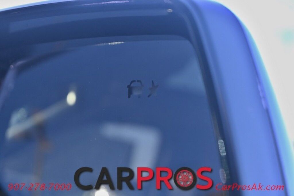 2018 Cadillac Escalade Luxury - 6.2L V8 - 4X4 - Heated & Cooled Leather Seats - 2nd Row Heated Seats - Heated Steering Wheel - 3rd Row - Seats 7 - Remote Start - Bose Sound System - HUD - NAV - Bluetooth - 360 Backup Camera - Sunroof - Tow Pkg Anchorage AK