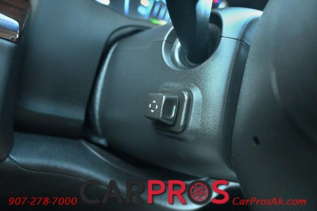 2018 Cadillac Escalade Luxury - 6.2L V8 - 4X4 - Heated & Cooled Leather Seats - 2nd Row Heated Seats - Heated Steering Wheel - 3rd Row - Seats 7 - Remote Start - Bose Sound System - HUD - NAV - Bluetooth - 360 Backup Camera - Sunroof - Tow Pkg Anchorage AK