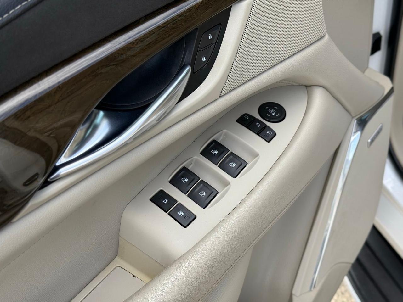 2018 Cadillac Escalade Luxury Crestwood KY