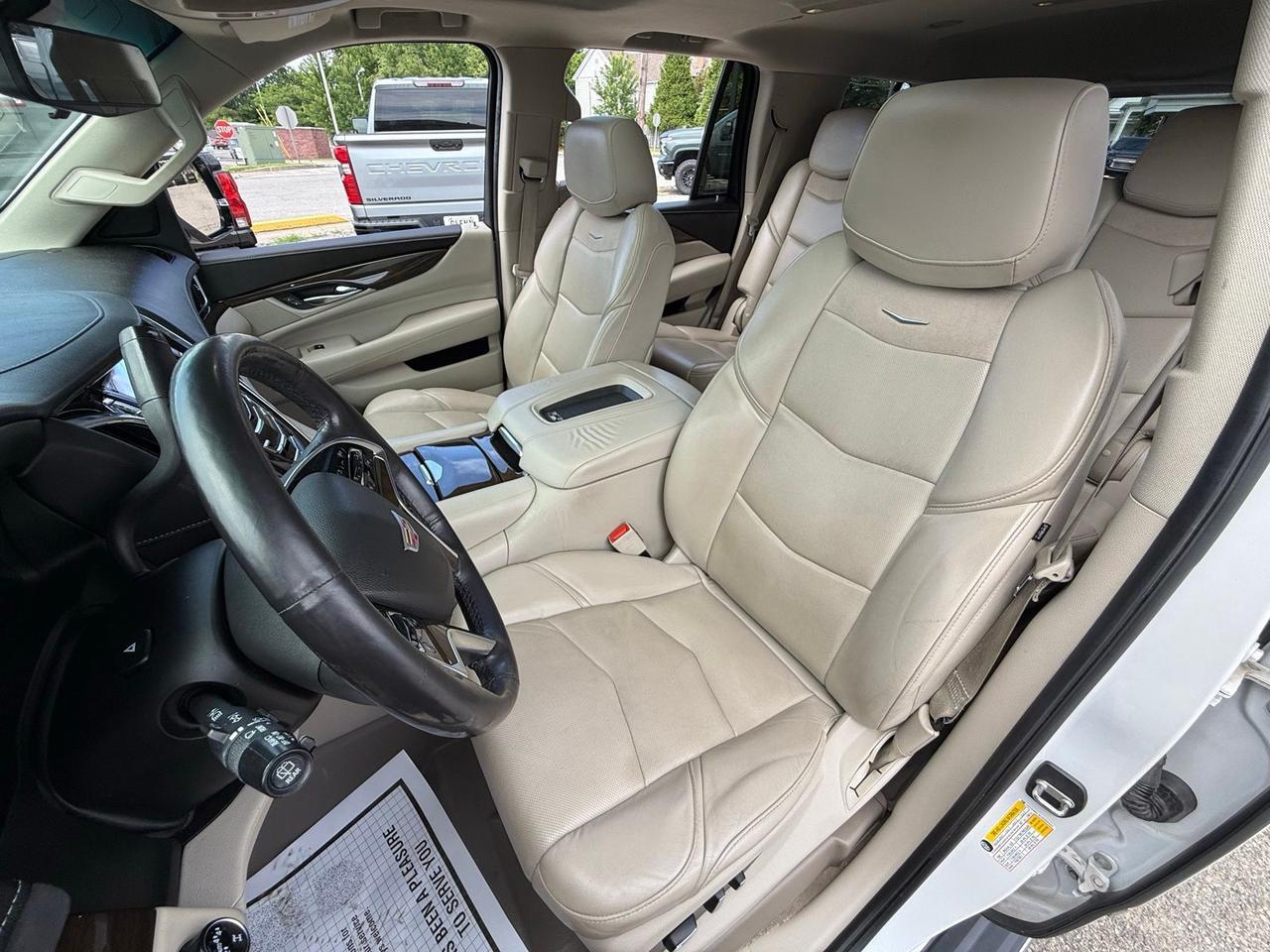 2018 Cadillac Escalade Luxury Crestwood KY