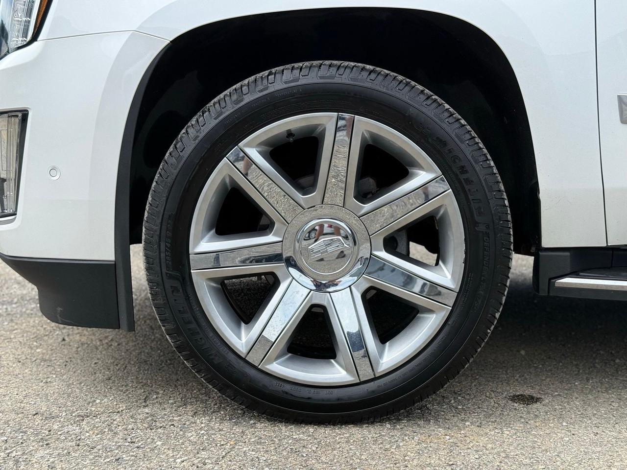 2018 Cadillac Escalade Luxury Crestwood KY