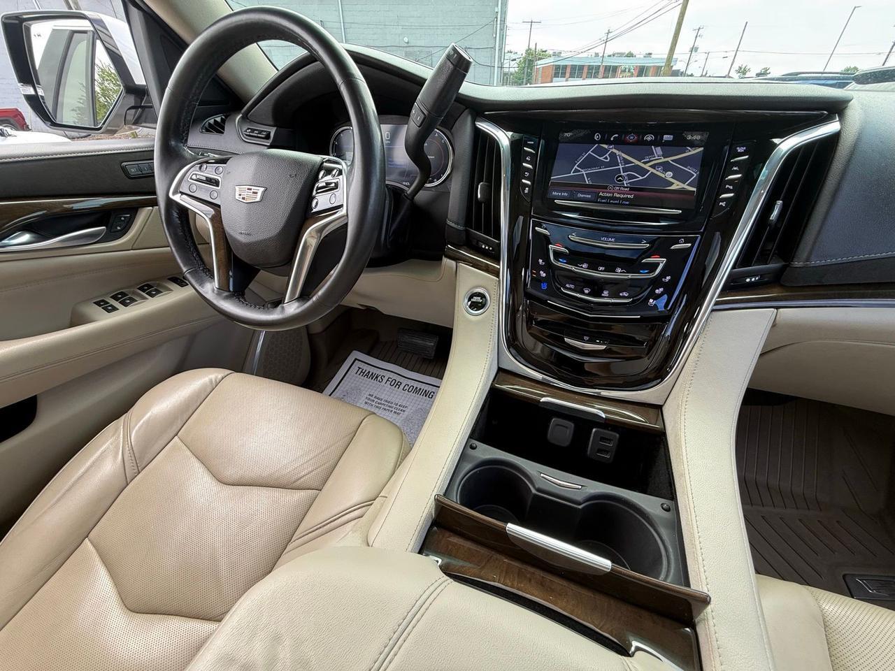 2018 Cadillac Escalade Luxury Crestwood KY