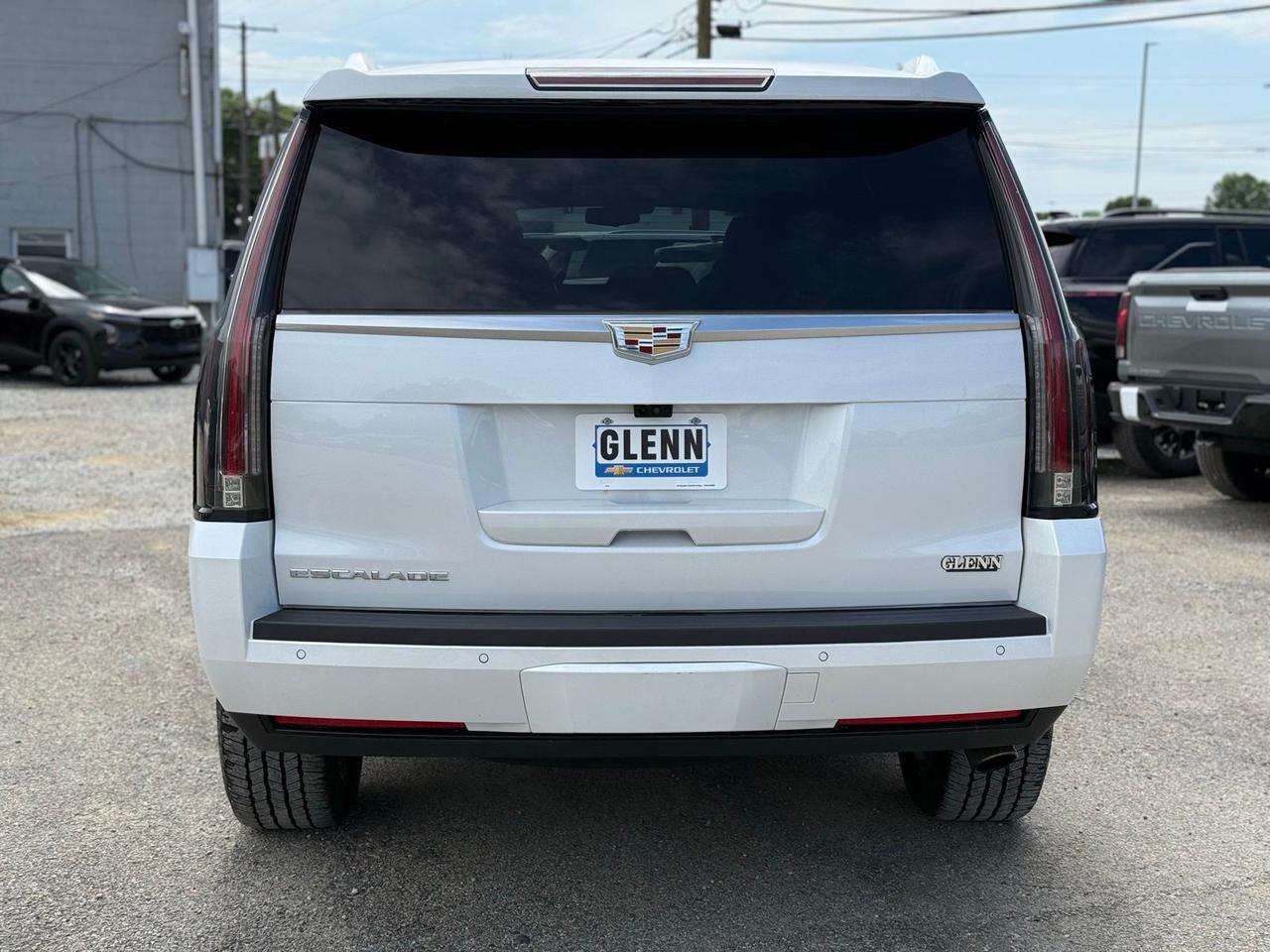 2018 Cadillac Escalade Luxury Crestwood KY