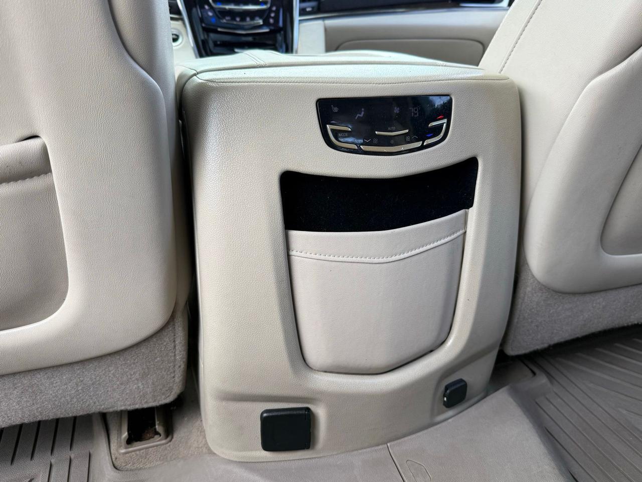 2018 Cadillac Escalade Luxury Crestwood KY