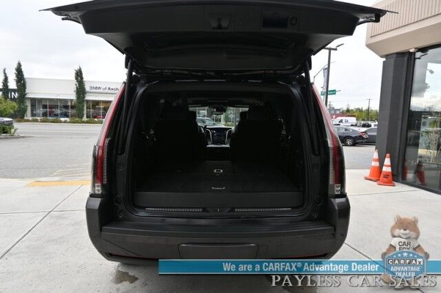 2018 Cadillac Escalade Platinum / 4X4 / Auto Start / Heated & Cooled Seats / Heated Steering / NAV / Bose Speakers / Sunroof / Adaptive Cruise / Lane Depart & Blind Spot / Apple CarPlay & Android Auto / HUD / 3rd Row / Seats 7 / Tow Pkg Anchorage AK