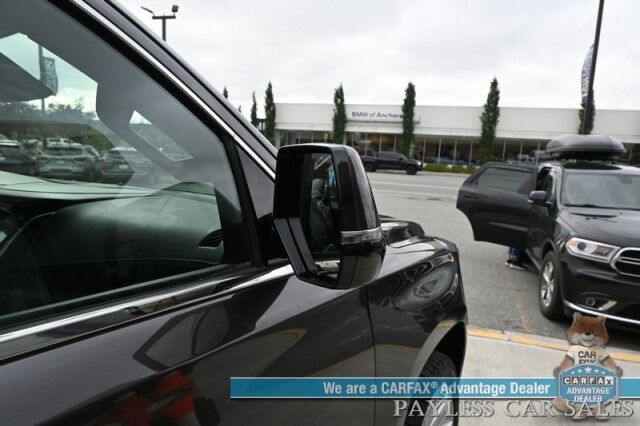 2018 Cadillac Escalade Platinum / 4X4 / Auto Start / Heated & Cooled Seats / Heated Steering / NAV / Bose Speakers / Sunroof / Adaptive Cruise / Lane Depart & Blind Spot / Apple CarPlay & Android Auto / HUD / 3rd Row / Seats 7 / Tow Pkg Anchorage AK