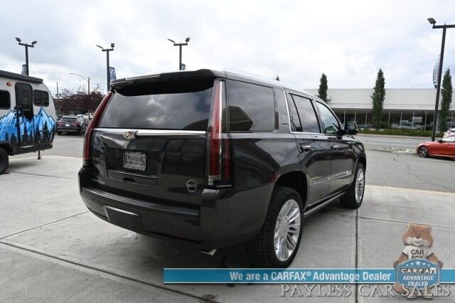 2018 Cadillac Escalade Platinum / 4X4 / Auto Start / Heated & Cooled Seats / Heated Steering / NAV / Bose Speakers / Sunroof / Adaptive Cruise / Lane Depart & Blind Spot / Apple CarPlay & Android Auto / HUD / 3rd Row / Seats 7 / Tow Pkg Anchorage AK