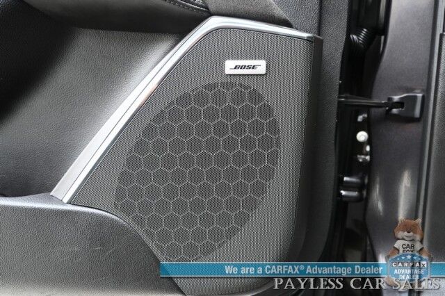 2018 Cadillac Escalade Platinum / 4X4 / Auto Start / Heated & Cooled Seats / Heated Steering / NAV / Bose Speakers / Sunroof / Adaptive Cruise / Lane Depart & Blind Spot / Apple CarPlay & Android Auto / HUD / 3rd Row / Seats 7 / Tow Pkg Anchorage AK